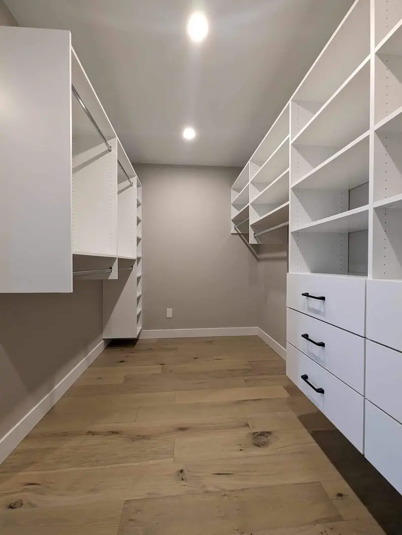 Custom bathroom vanity